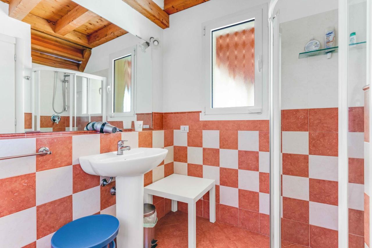 Piscina Panoramica - La Casa Volante Villa Soiano Del Lago Exteriör bild