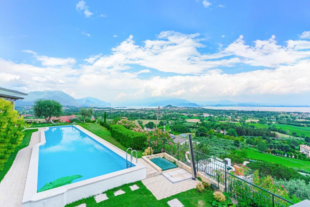 Piscina Panoramica - La Casa Volante Villa Soiano Del Lago Exteriör bild